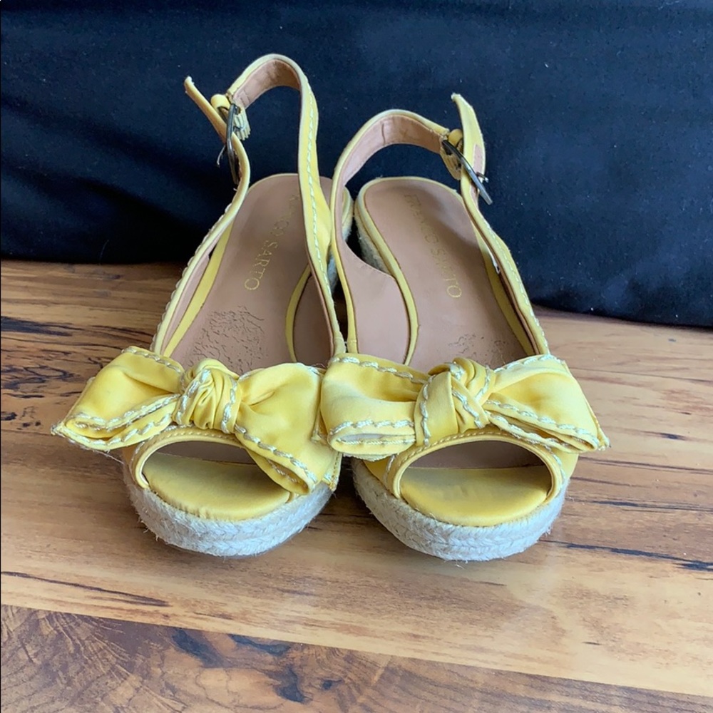 NEW Franco Sarto sandals. New 4 1/2